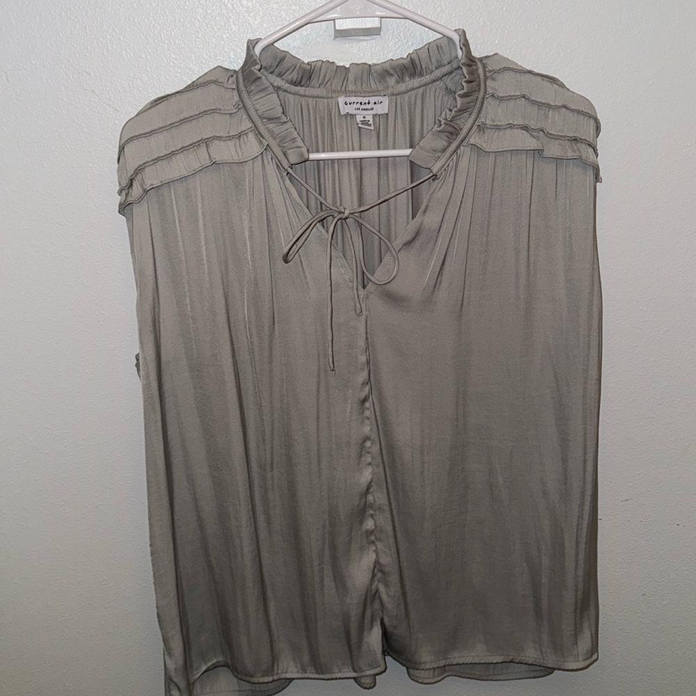 Current air top— size small